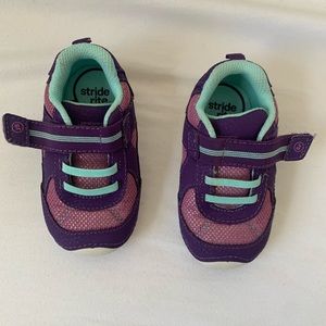 Stride rite soft motion toddler shoes